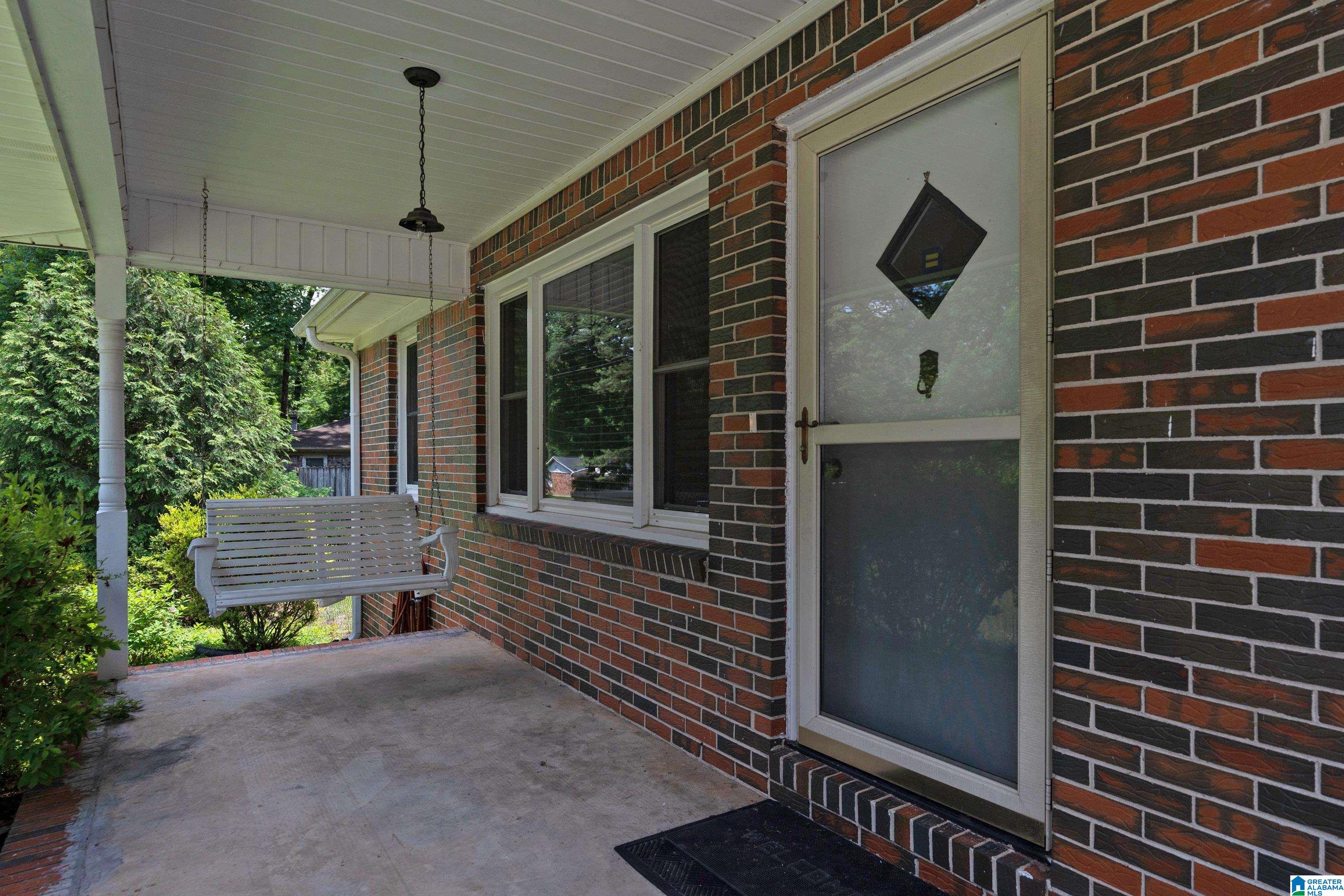 329 11th Street Northwest Alabaster, AL 35007 - Photo 5 of 27