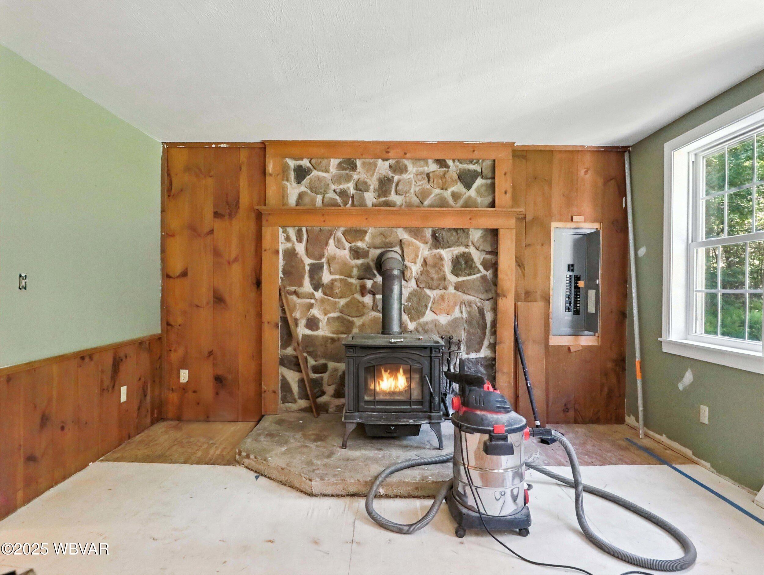 450 Rock Ledge Road Dushore, PA 18614 - Photo 5 of 26 Family room