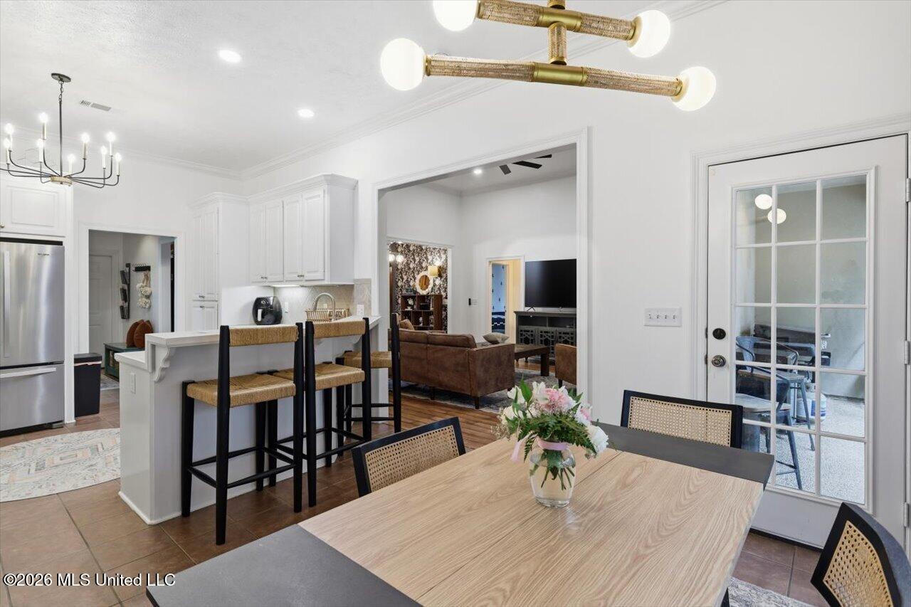 137 Baileys Ridge Circle Clinton, MS 39056 - Photo 16 of 35 14-137 Baileys Ridge Cir _ Home Tours MS