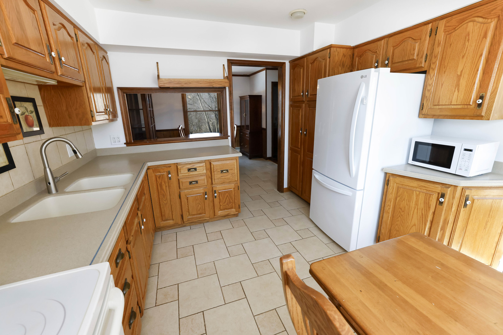 9011 Gardner Road Fox River Grove, IL 60021 - Photo 3 of 25 Gallery Image 3