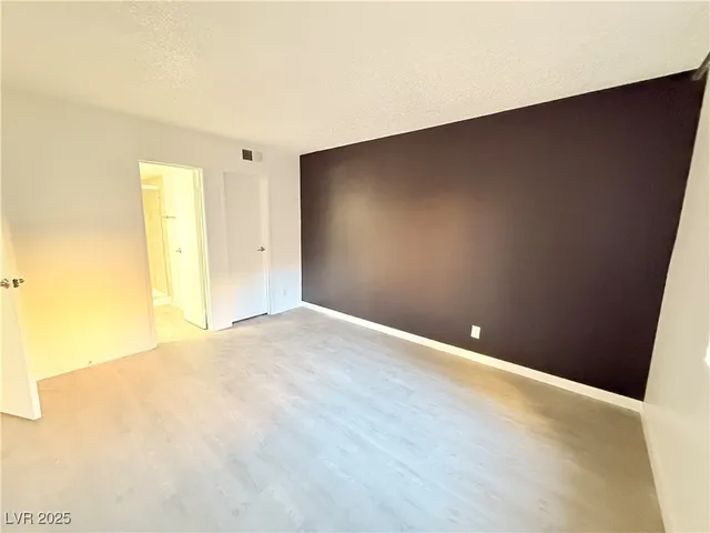$1,400 | 601 Cabrillo Circle, Unit 211, Henderson, NV 89015
