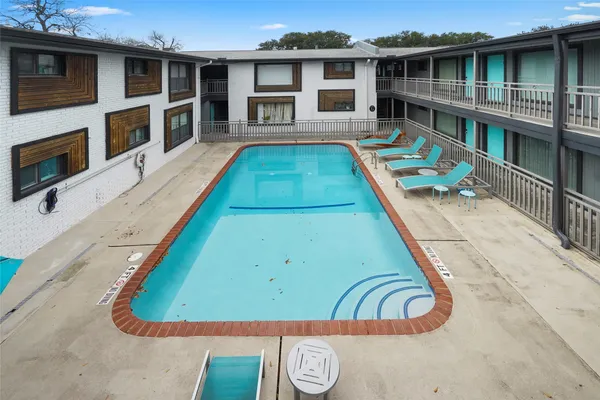 $1,250 | 311 Hawthorne Street, Unit 16, Houston, TX 77006