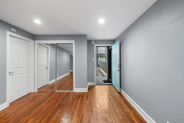 $1,250 | 311 Hawthorne Street, Unit 16, Houston, TX 77006