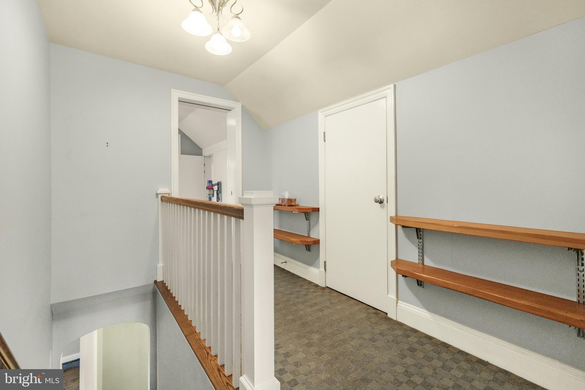 9505 Riley Road Silver Spring, MD 20910 - Photo 22 of 41 a view of entryway with workspace
