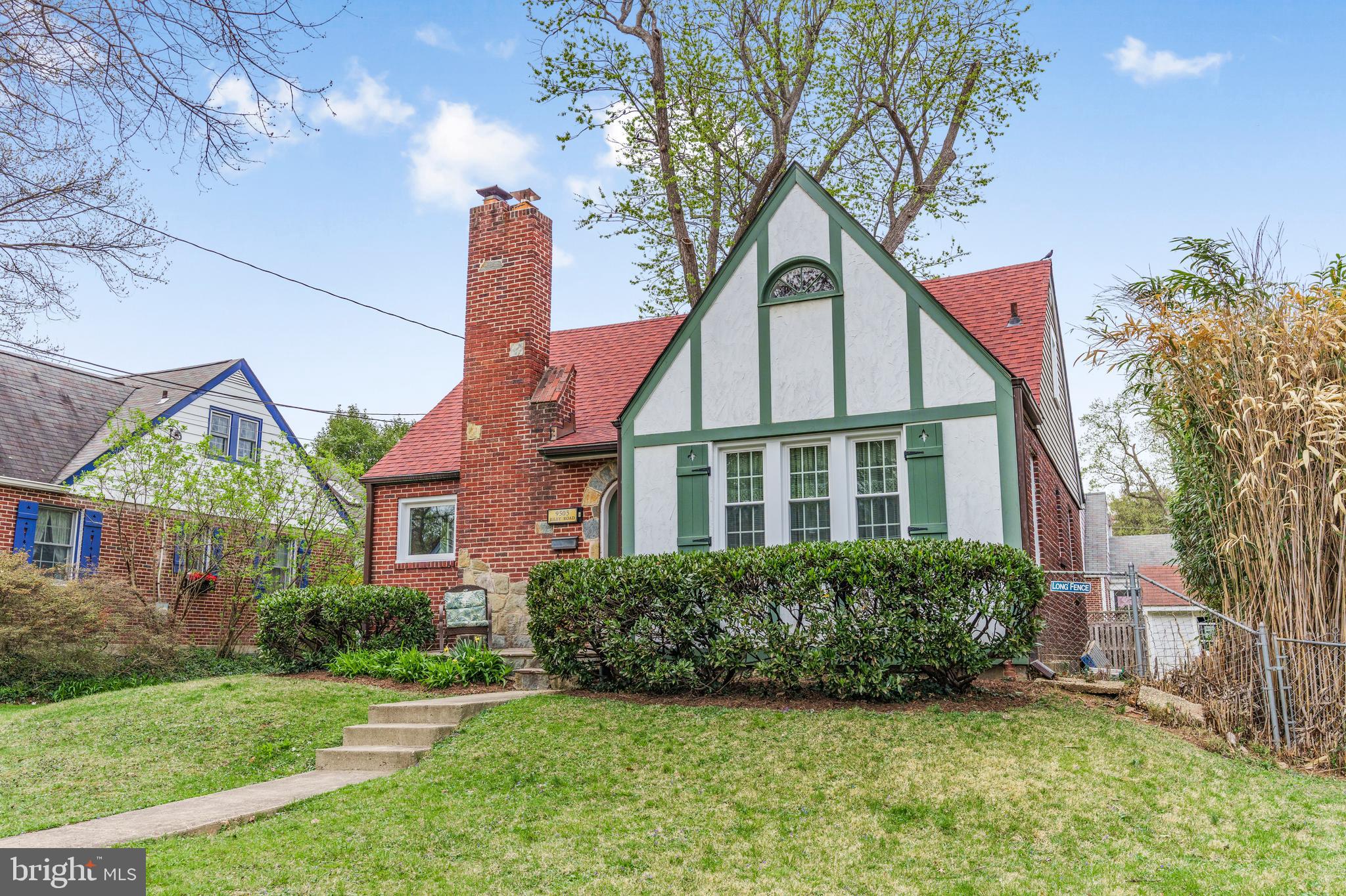 9505 Riley Road Silver Spring, MD 20910 - Photo 4 of 41 a house that has a tree in front of the house