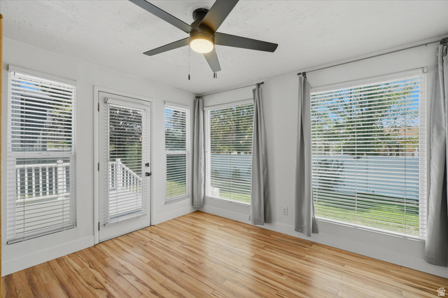 392 Perrine Drive Midvale, UT 84047 - Photo 12 of 37 Bright Sun Room