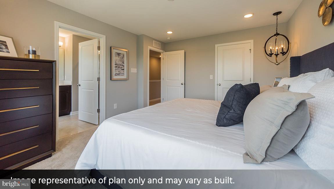 10 Rome Way Mount Laurel, NJ 08054 - Photo 19 of 38 Gallery Image 19