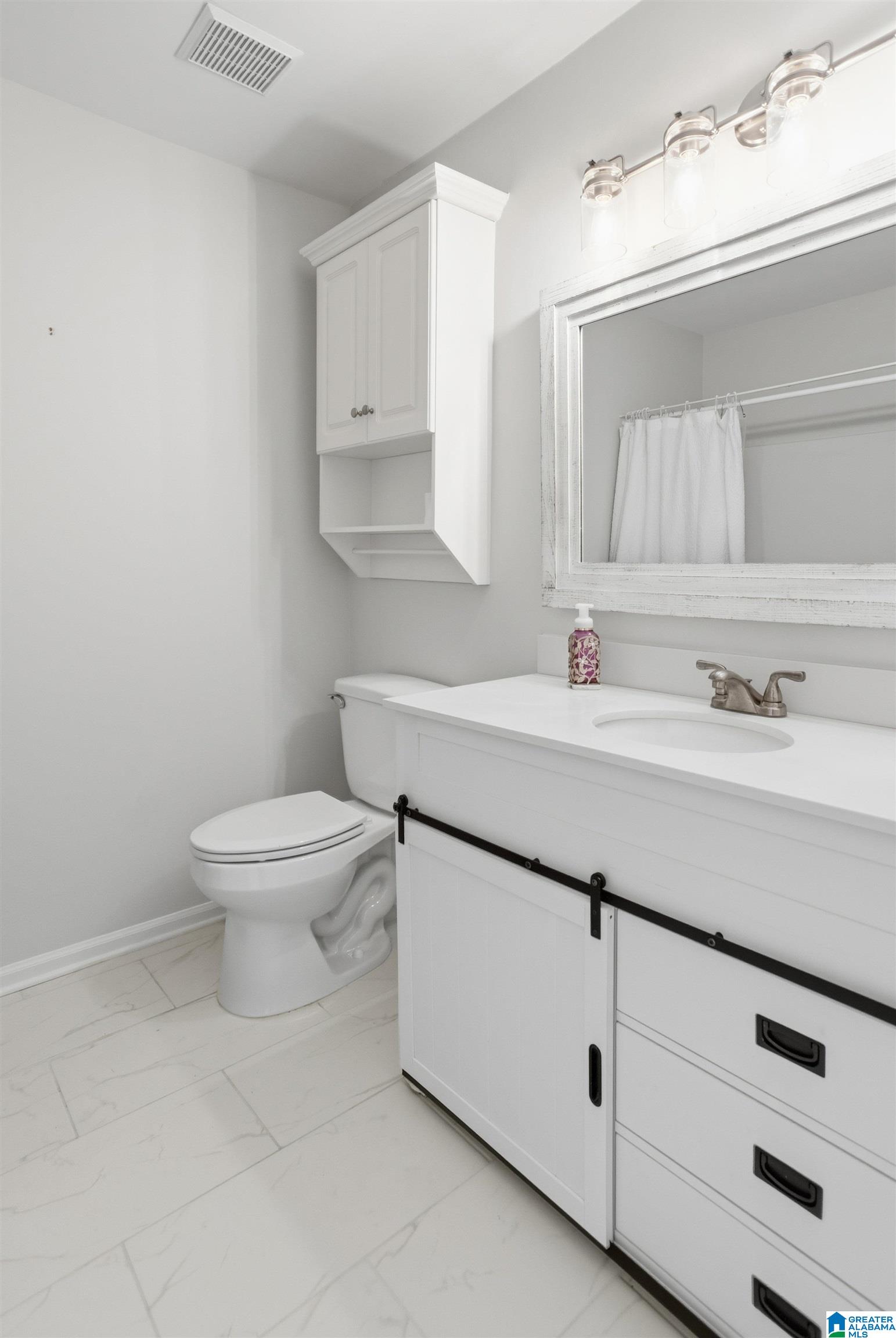 161 Greenfield Lane Alabaster, AL 35007 - Photo 20 of 53