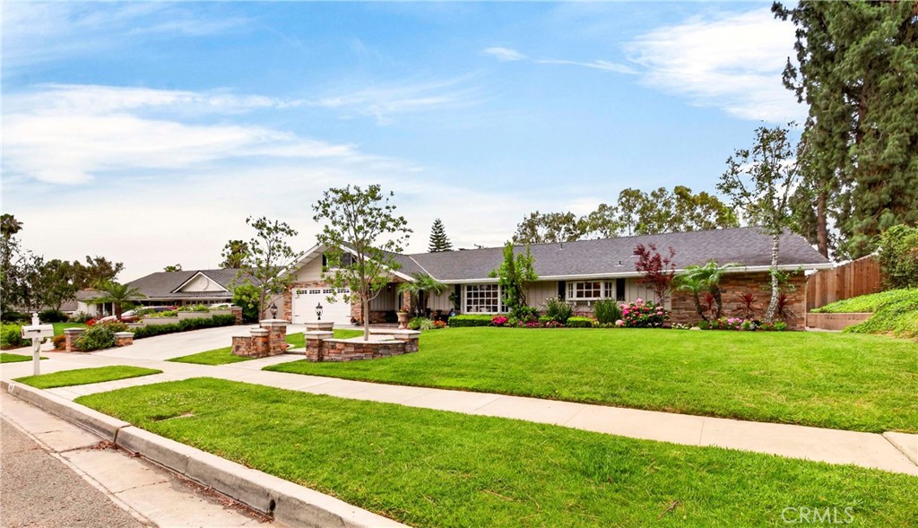 1448 West Domingo Road Fullerton, CA 92833 - Photo 5 of 68
