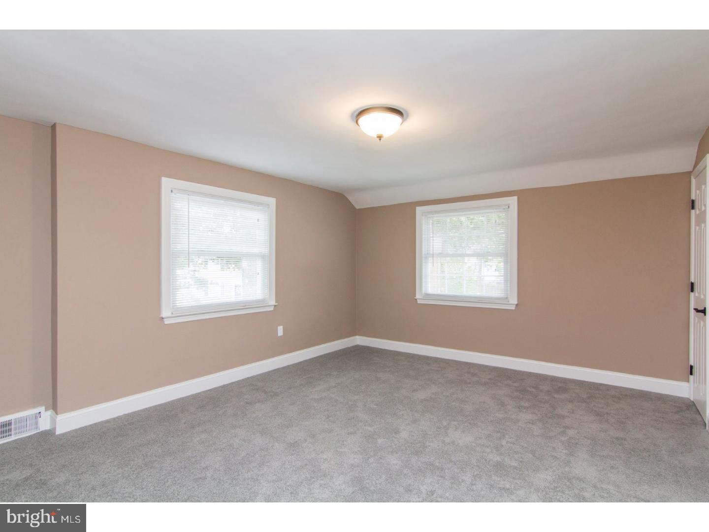 336 Avon Road Springfield, PA 19064 - Photo 11 of 25
