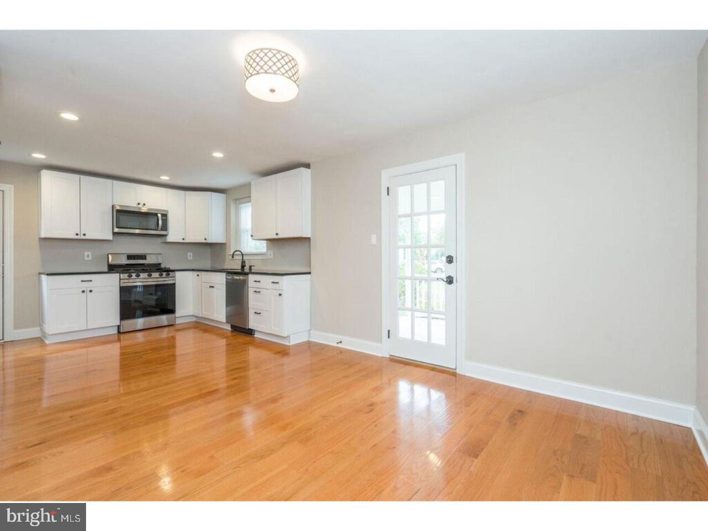 336 Avon Road Springfield, PA 19064 - Photo 7 of 25