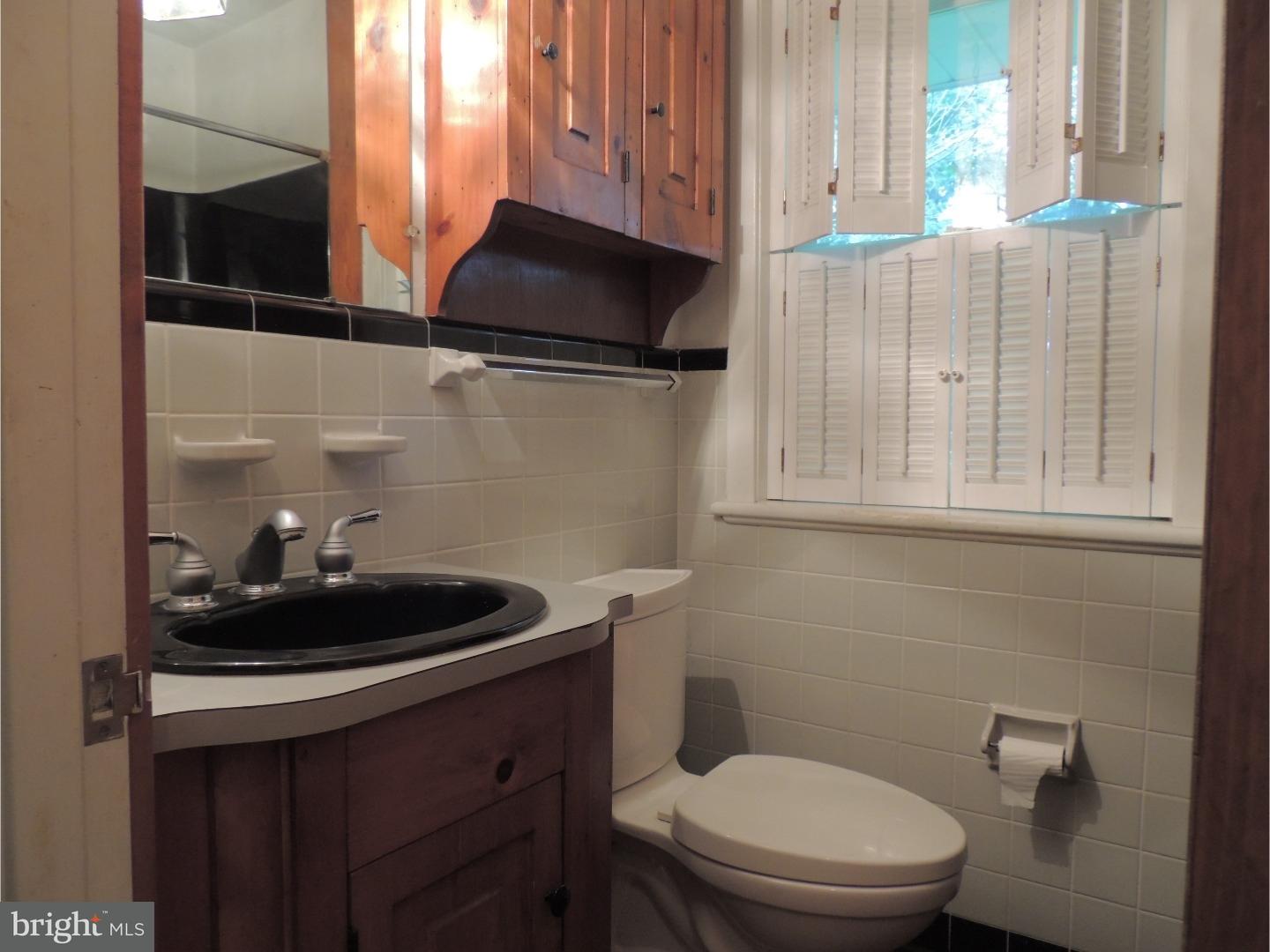 976 New Galena Road Doylestown, PA 18901 - Photo 8 of 18 Bathroom