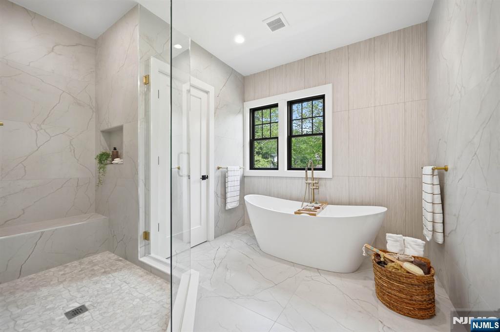 1 Clive Hills Road Short Hills, NJ 07078 - Photo 14 of 16