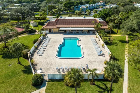 $325,000 | 2905 Southwest 22nd Avenue, Unit 1030, Delray Beach, FL 33445