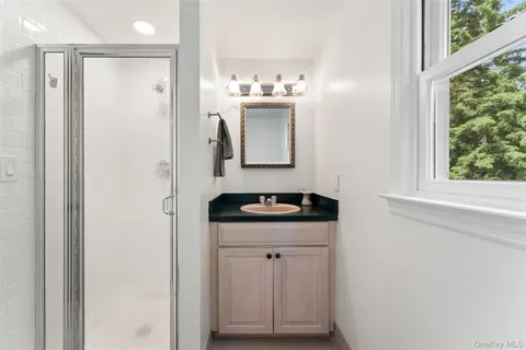 $775,000 | 3 Jennifer Lane, White Plains, NY 10607