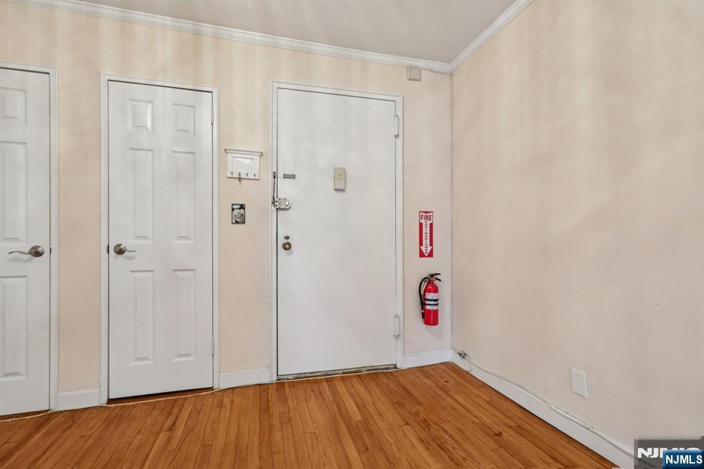 2160 Center, Unit 5N Fort Lee, NJ 07024 - Photo 17 of 30 a view of an empty room