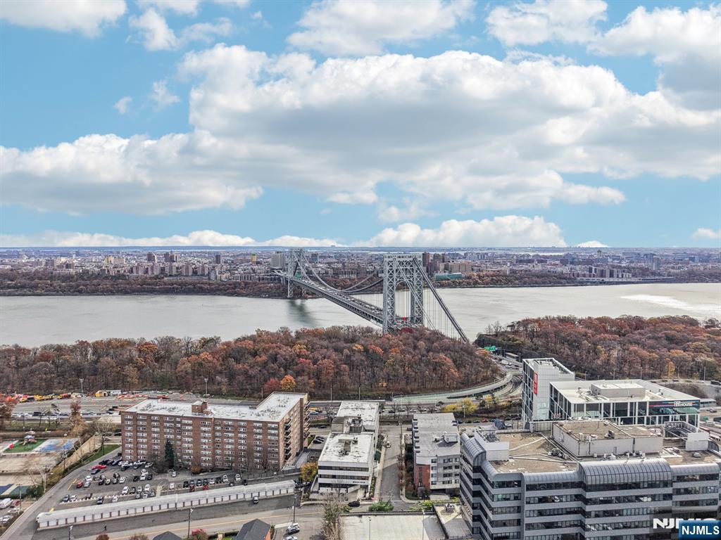 2160 Center, Unit 5N Fort Lee, NJ 07024 - Photo 30 of 30 a view of a lake and a city
