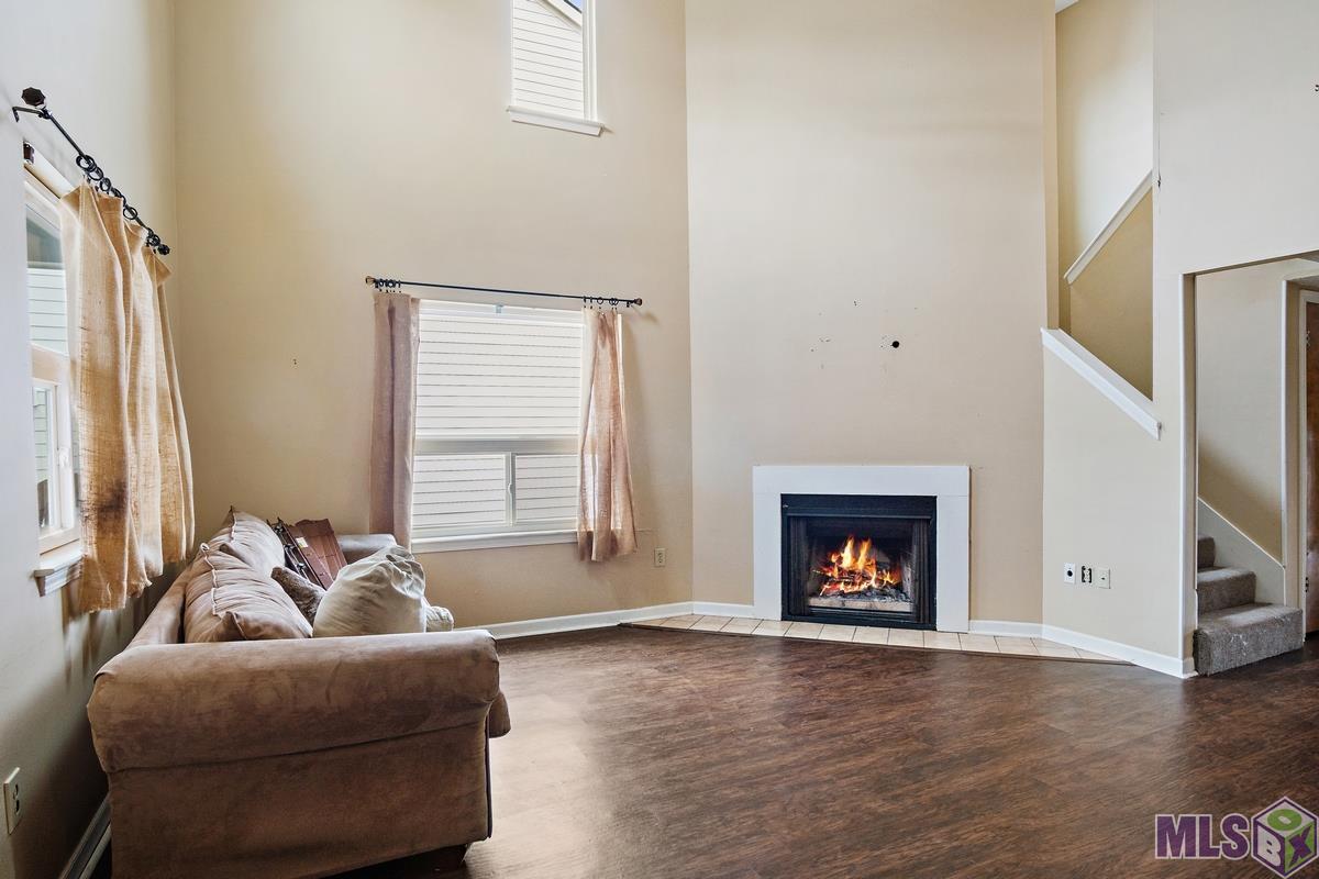 3330 Willard Street, Unit 406 Baton Rouge, LA 70802 - Photo 3 of 15 Gallery Image 3