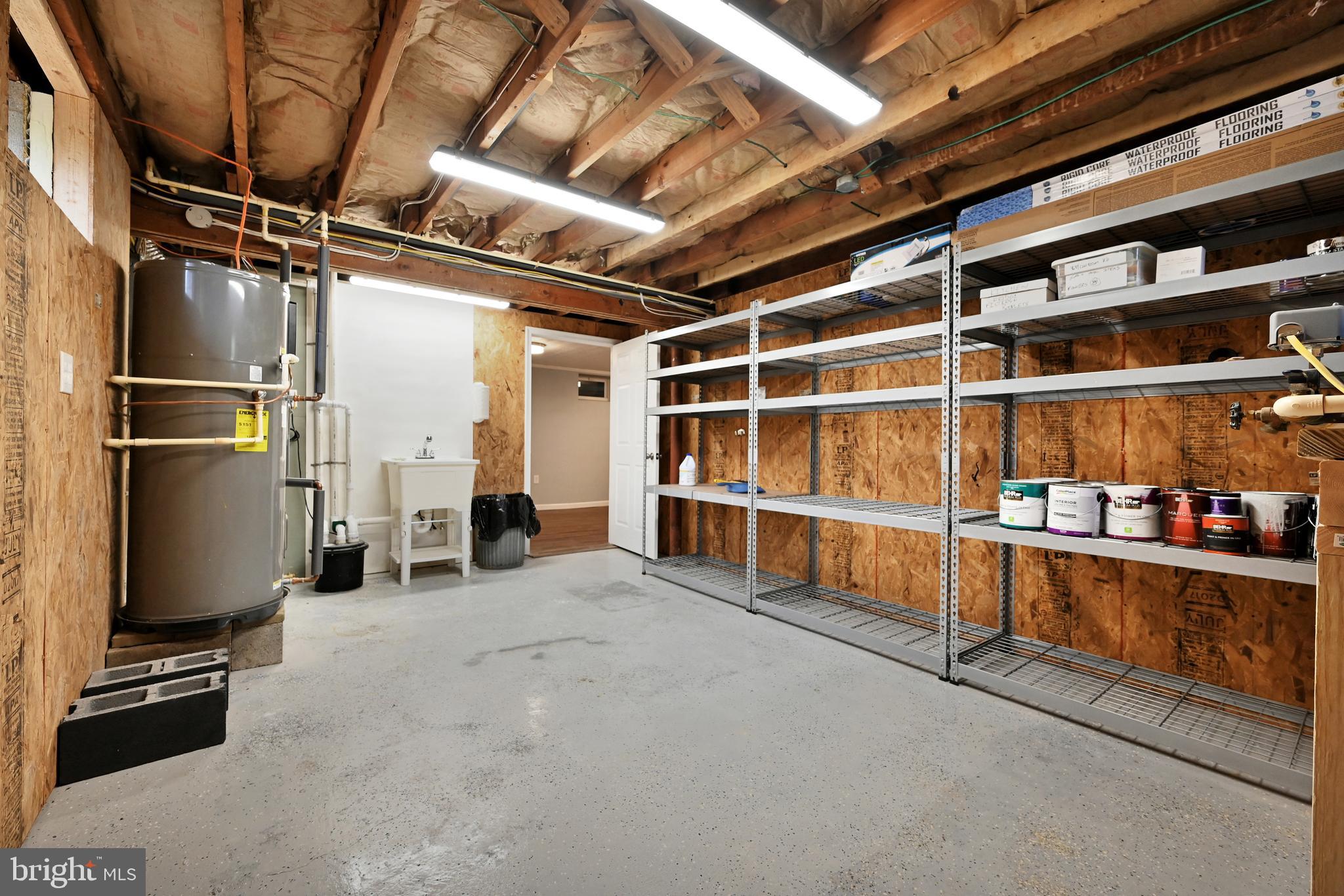 4684 Linthicum Road Dayton, MD 21036 - Photo 30 of 39 Utility room