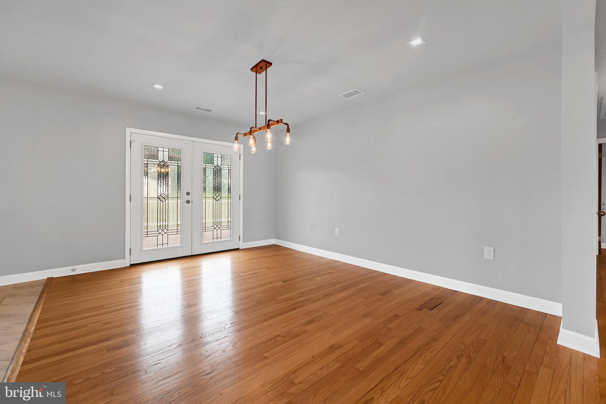4684 Linthicum Road Dayton, MD 21036 - Photo 6 of 39 Dining room has access to deck