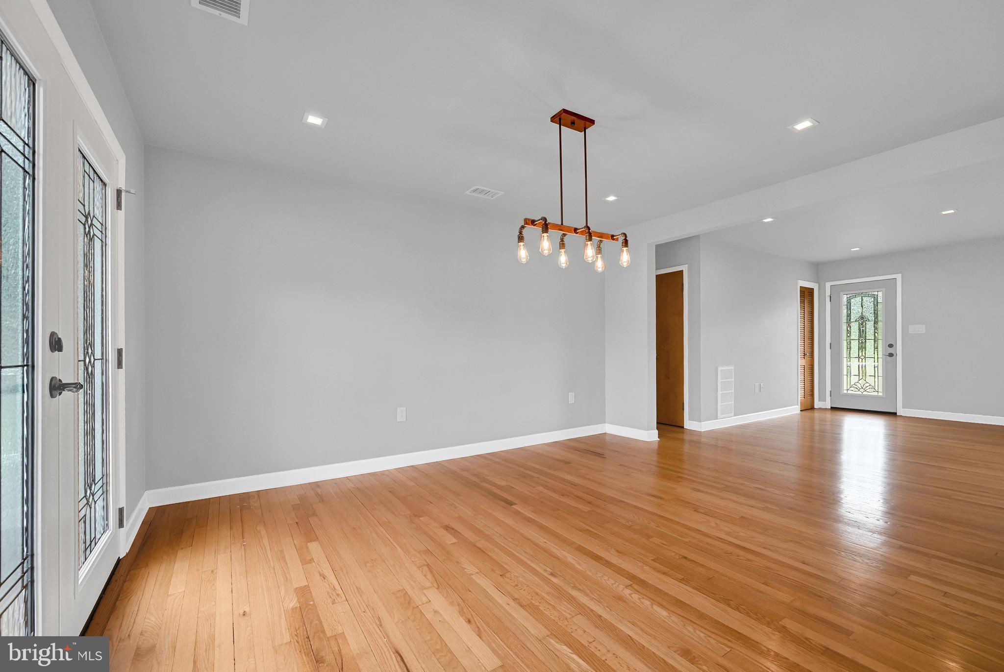 4684 Linthicum Road Dayton, MD 21036 - Photo 9 of 39 Dining room opens to the living room