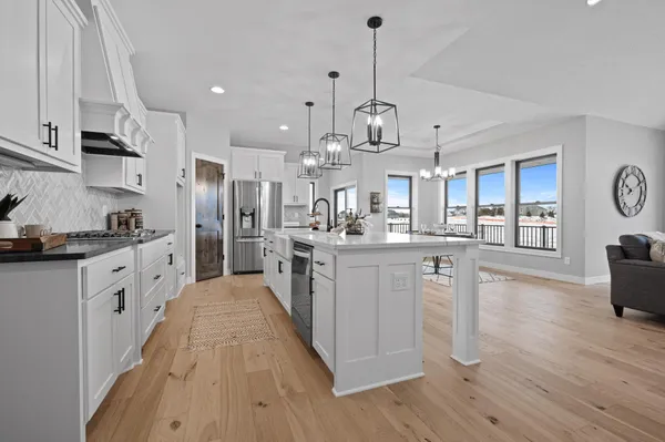 $1,099,000 | 17870 Urbank Street Northeast, Ham Lake, MN 55304