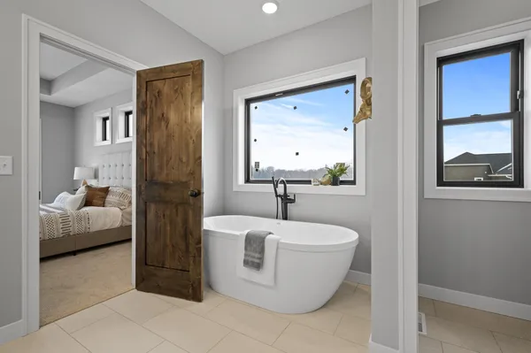 $1,099,000 | 17870 Urbank Street Northeast, Ham Lake, MN 55304