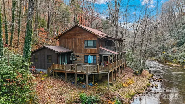 $1,199,900 | 4662 Rainbow Springs Road, Franklin, NC 28734