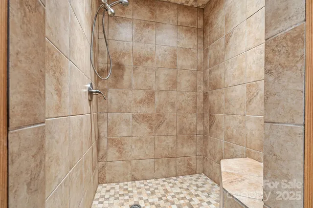 $1,199,900 | 4662 Rainbow Springs Road, Franklin, NC 28734