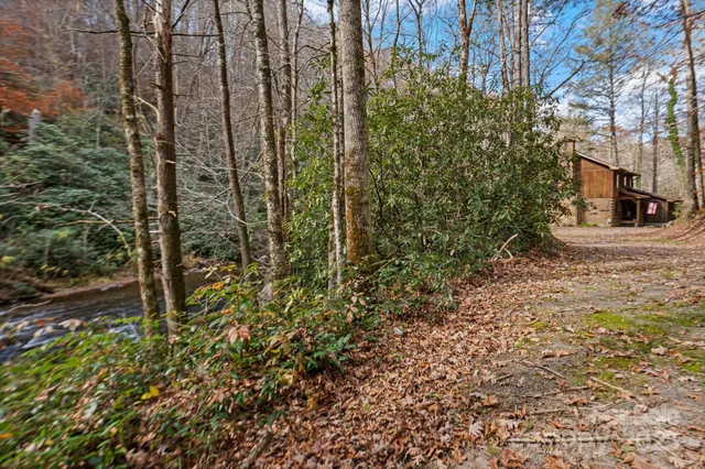 $1,199,900 | 4662 Rainbow Springs Road, Franklin, NC 28734