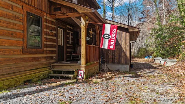 $1,199,900 | 4662 Rainbow Springs Road, Franklin, NC 28734