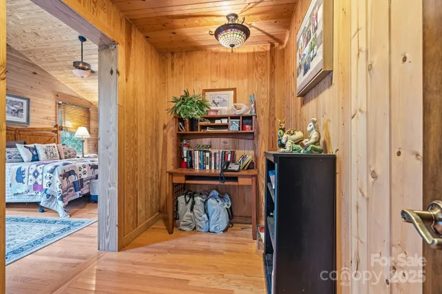 $1,199,900 | 4662 Rainbow Springs Road, Franklin, NC 28734