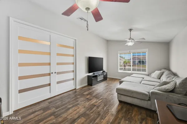 $524,900 | 824 West Cooley Drive, Gilbert, AZ 85233