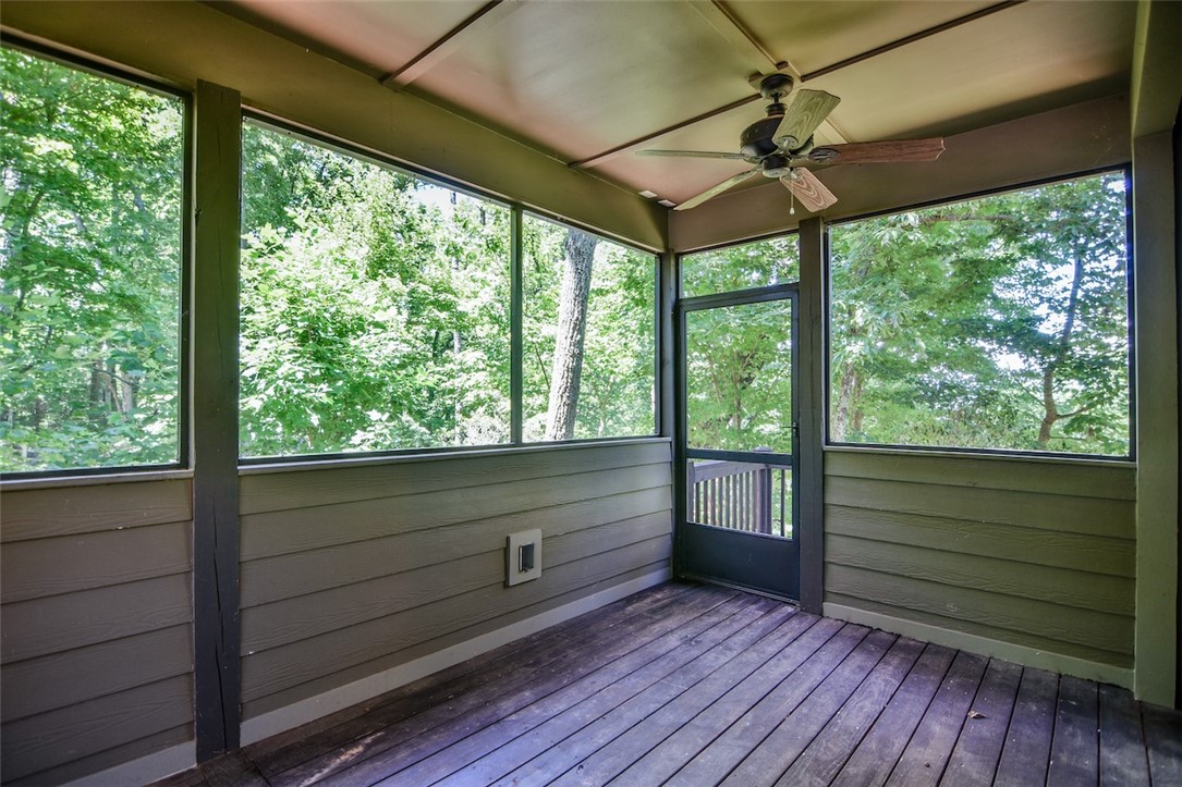 102 Cliffside Trail Pickens, SC 29671 - Photo 12 of 43 Gallery Image 12