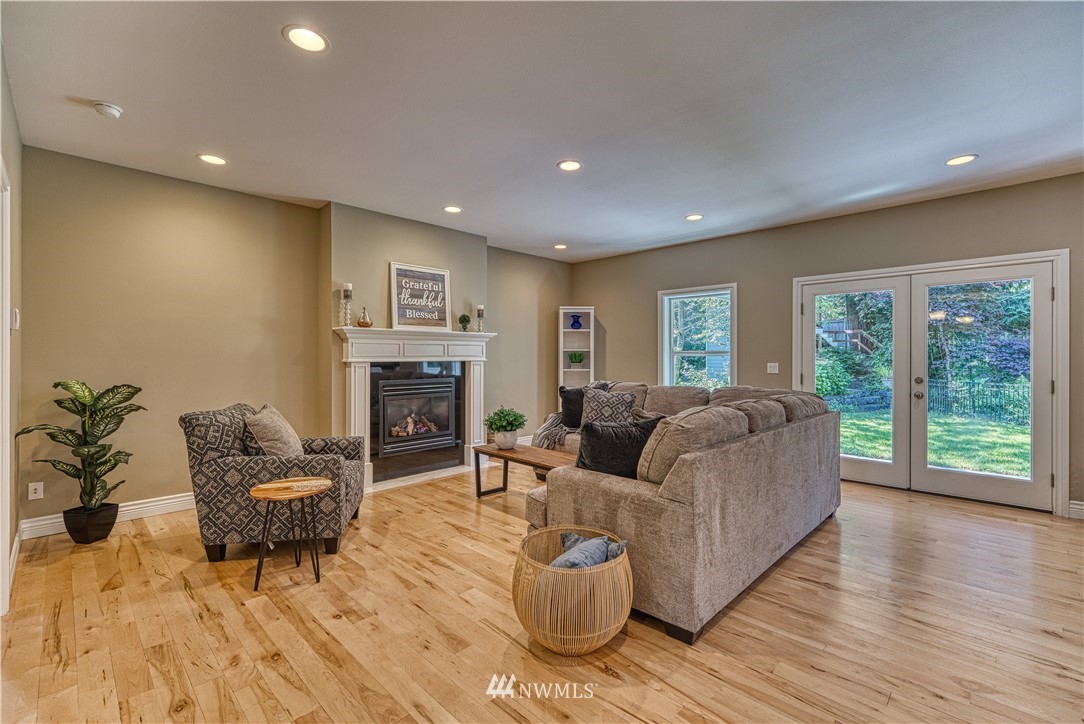 15909 Northeast Virginia Loop Road Poulsbo, WA 98370 - Photo 13 of 40 Gallery Image 13