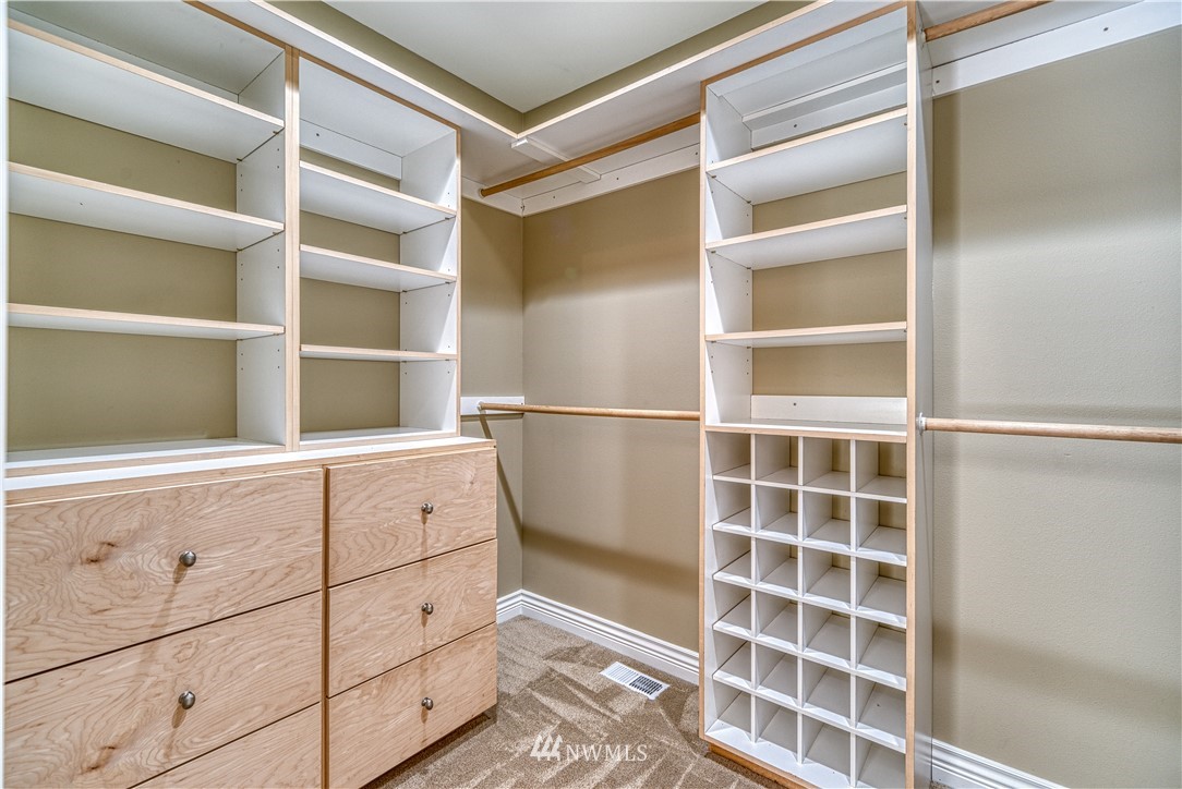 15909 Northeast Virginia Loop Road Poulsbo, WA 98370 - Photo 23 of 40 Gallery Image 23