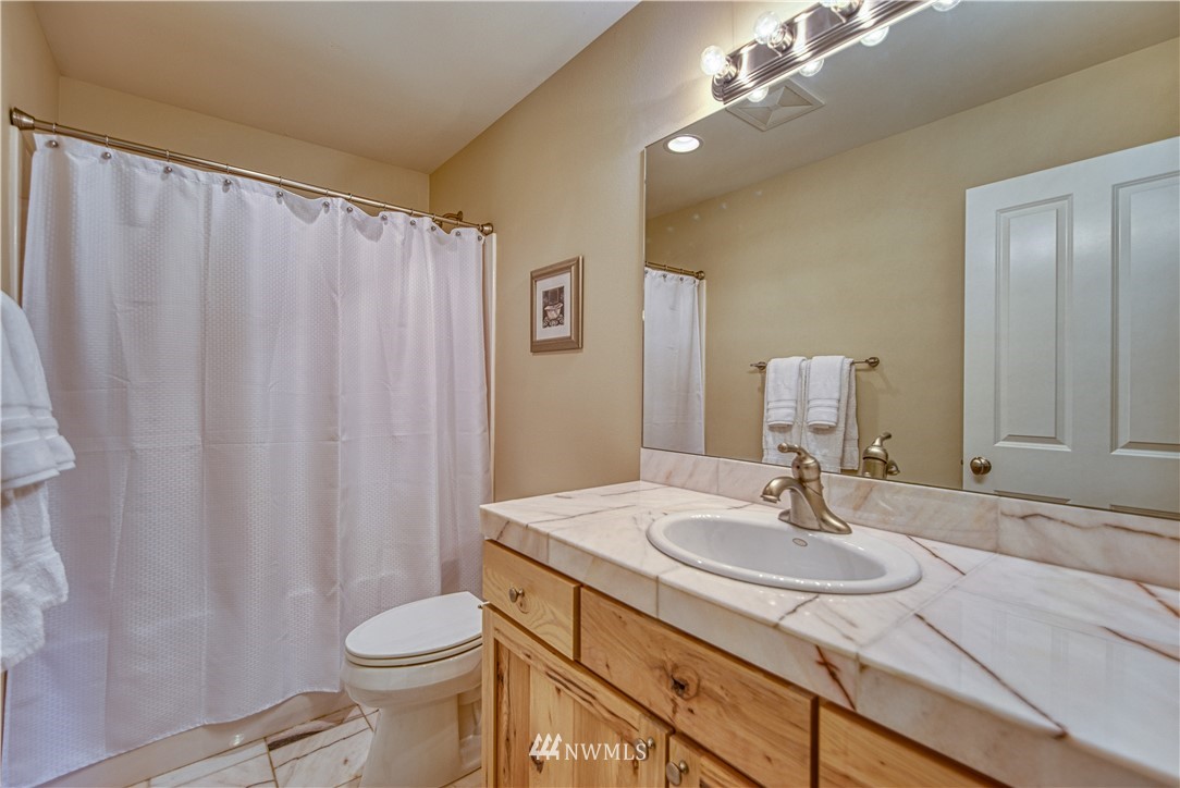 15909 Northeast Virginia Loop Road Poulsbo, WA 98370 - Photo 27 of 40 Gallery Image 27