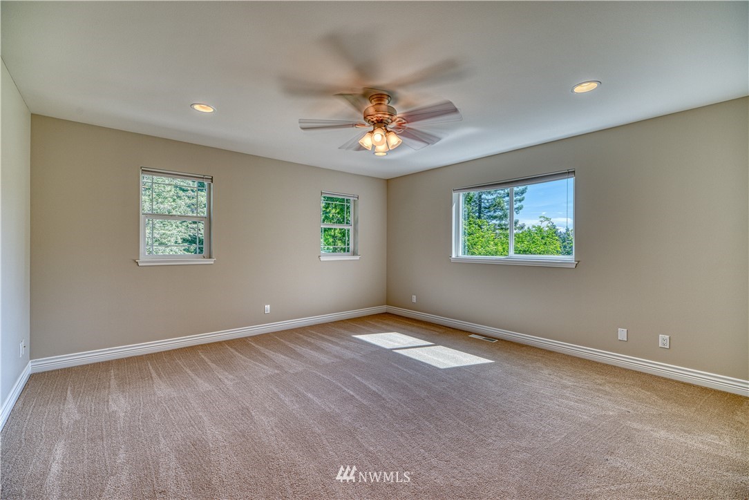 15909 Northeast Virginia Loop Road Poulsbo, WA 98370 - Photo 28 of 40 Gallery Image 28
