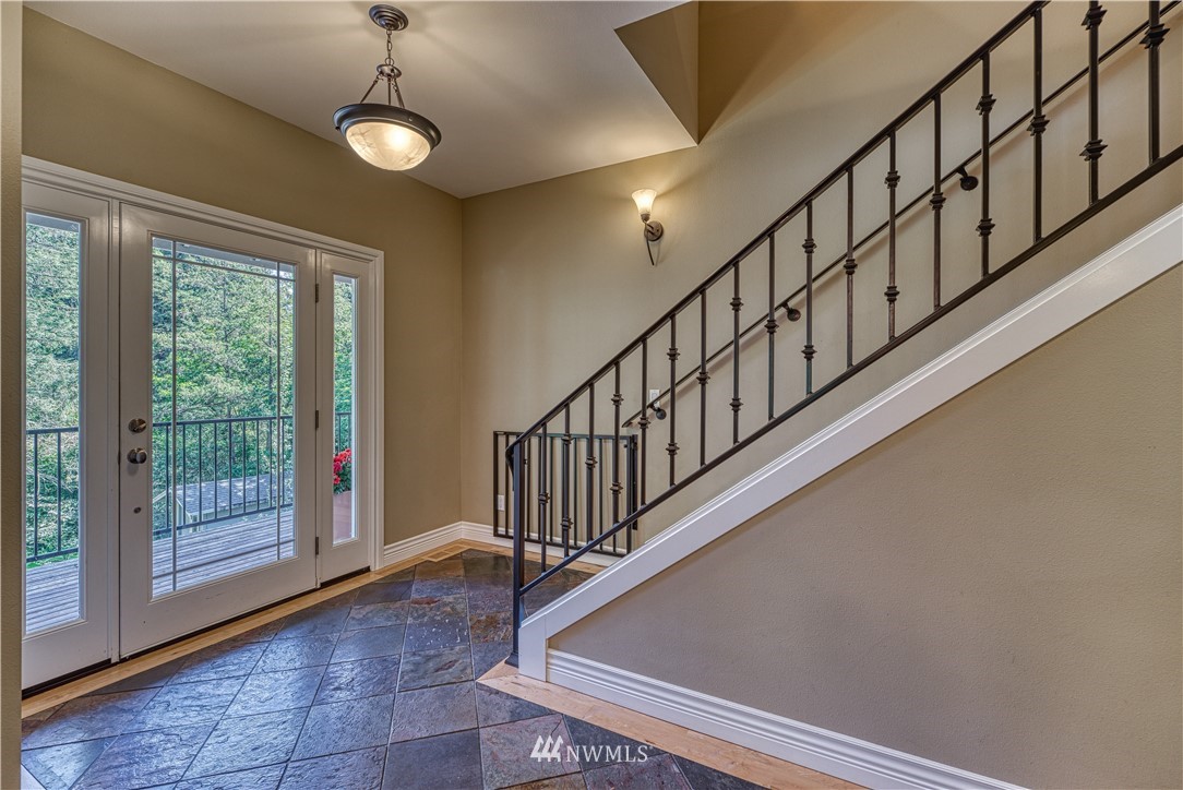 15909 Northeast Virginia Loop Road Poulsbo, WA 98370 - Photo 4 of 40 Gallery Image 4