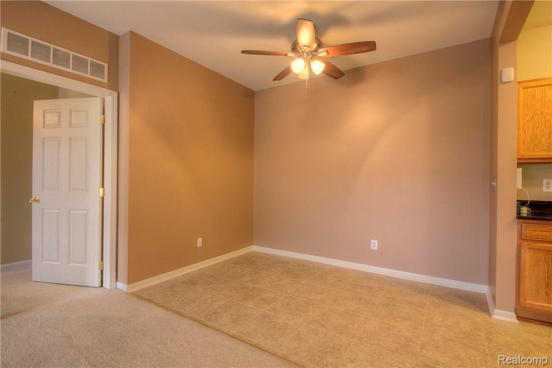 11720 Farmington Road, Unit 20 Livonia, MI 48150 - Photo 7 of 27 930A3311_2_3.jpg