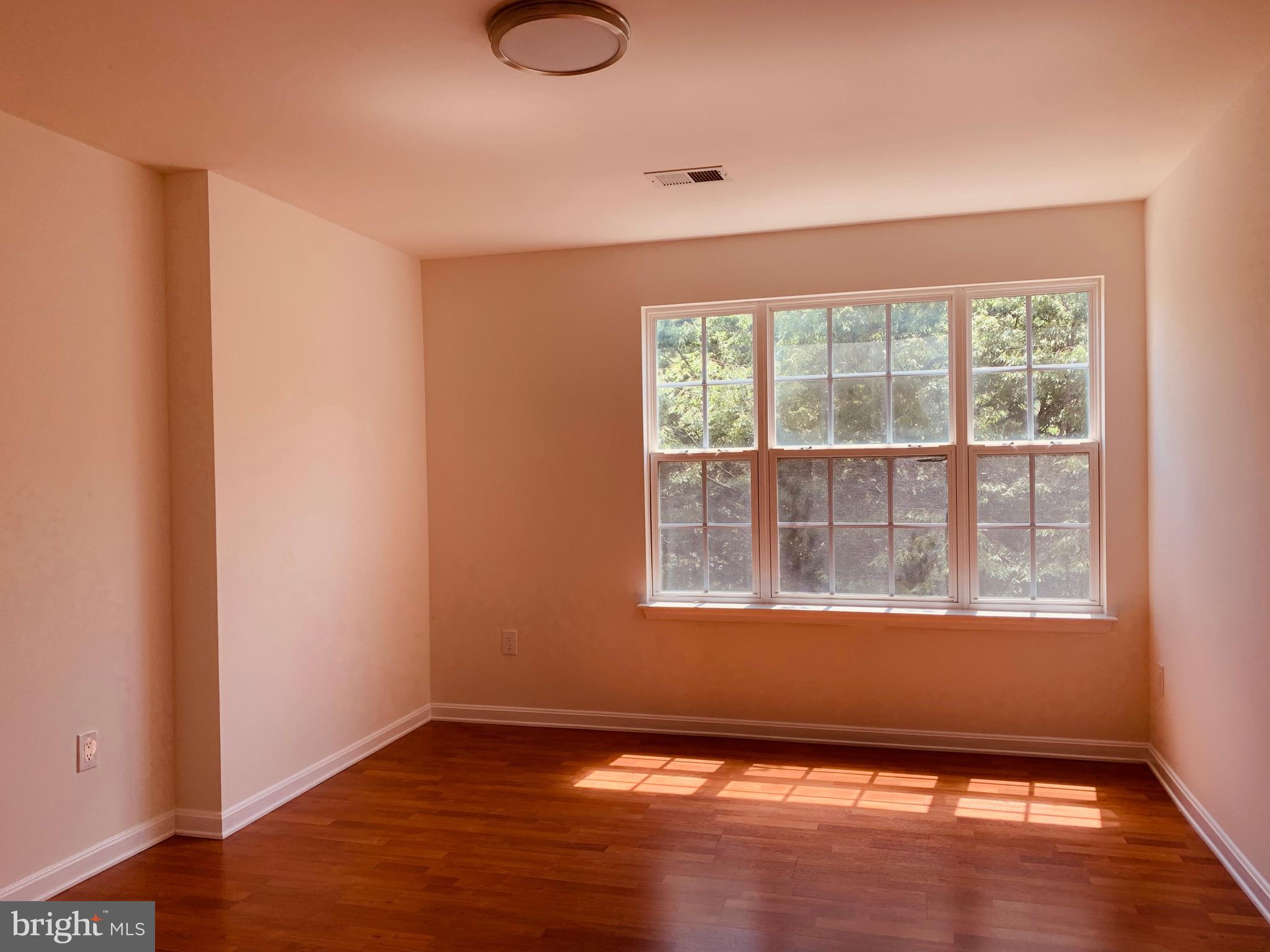 18112 Coachmans Road Germantown, MD 20874 - Photo 14 of 64 Gallery Image 14