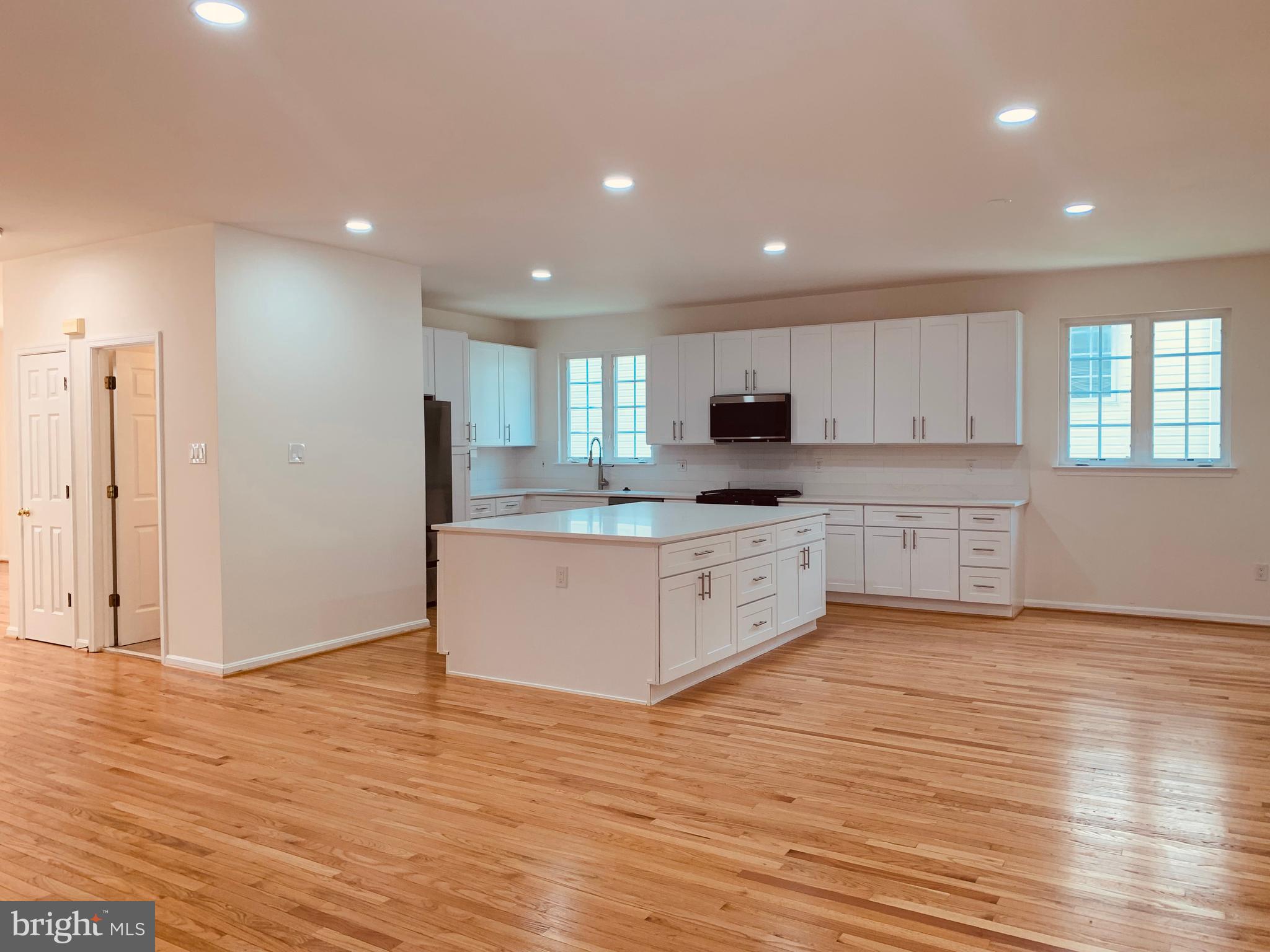 18112 Coachmans Road Germantown, MD 20874 - Photo 8 of 64 Gallery Image 8