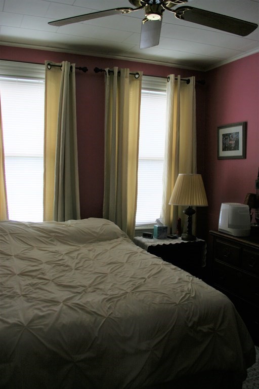 83 Baldwin Street West Springfield, MA 01089 - Photo 8 of 24 Gallery Image 8