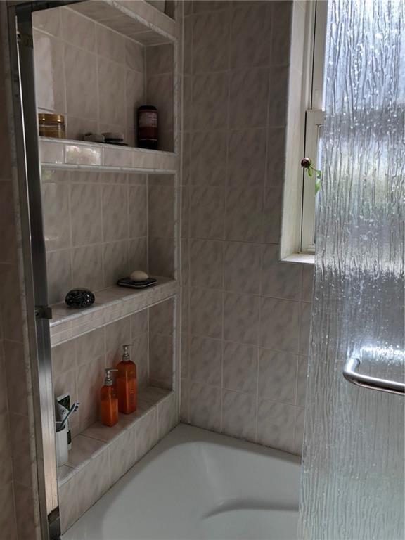36 Dahill Road, Unit 4D Brooklyn, NY 11218 - Photo 8 of 11 Gallery Image 8