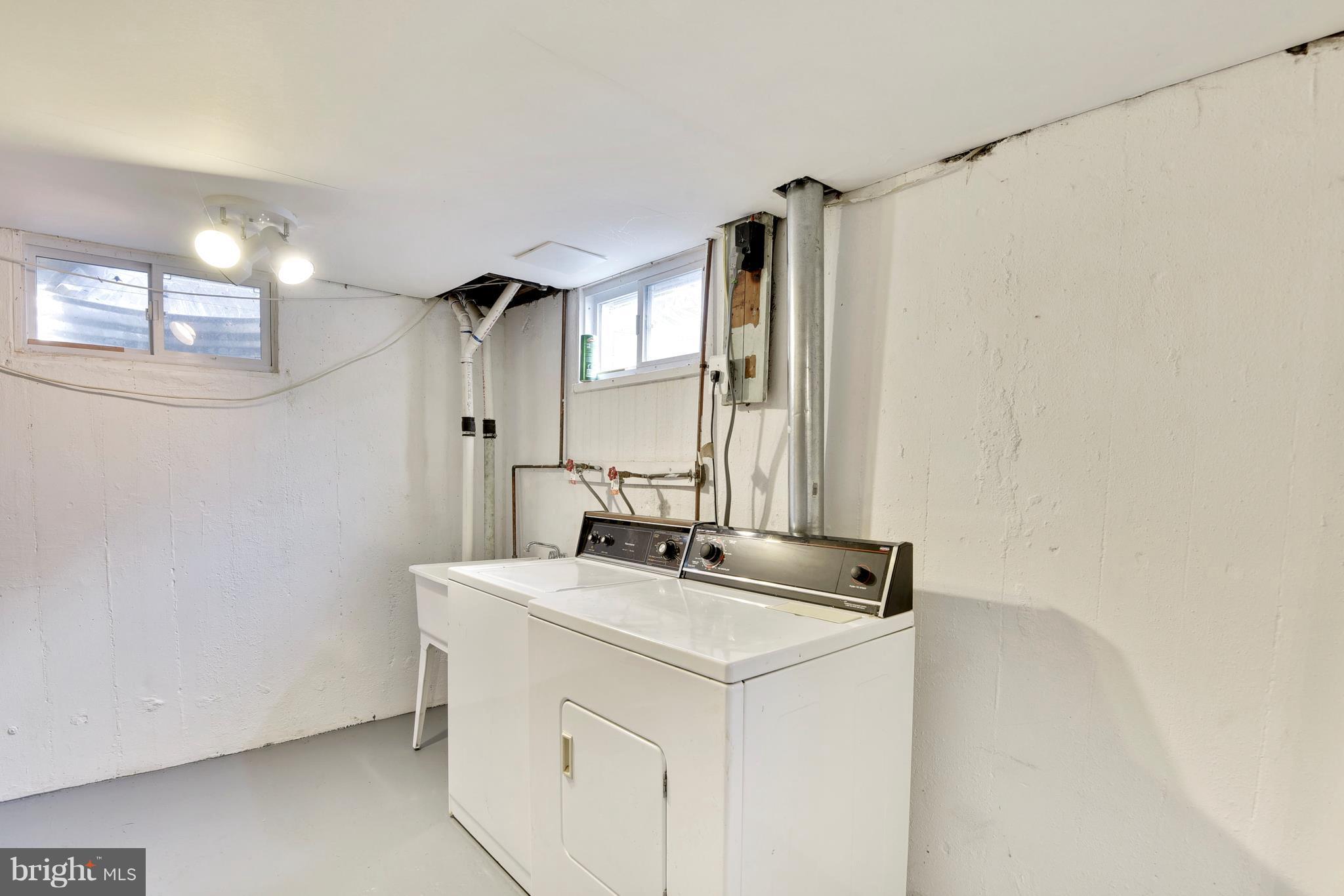 2715 Newton Street Silver Spring, MD 20902 - Photo 27 of 30 Basement Laundry