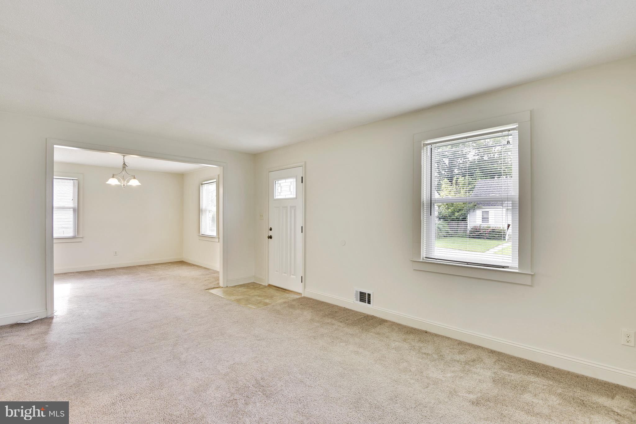 2715 Newton Street Silver Spring, MD 20902 - Photo 4 of 30 Living Room
