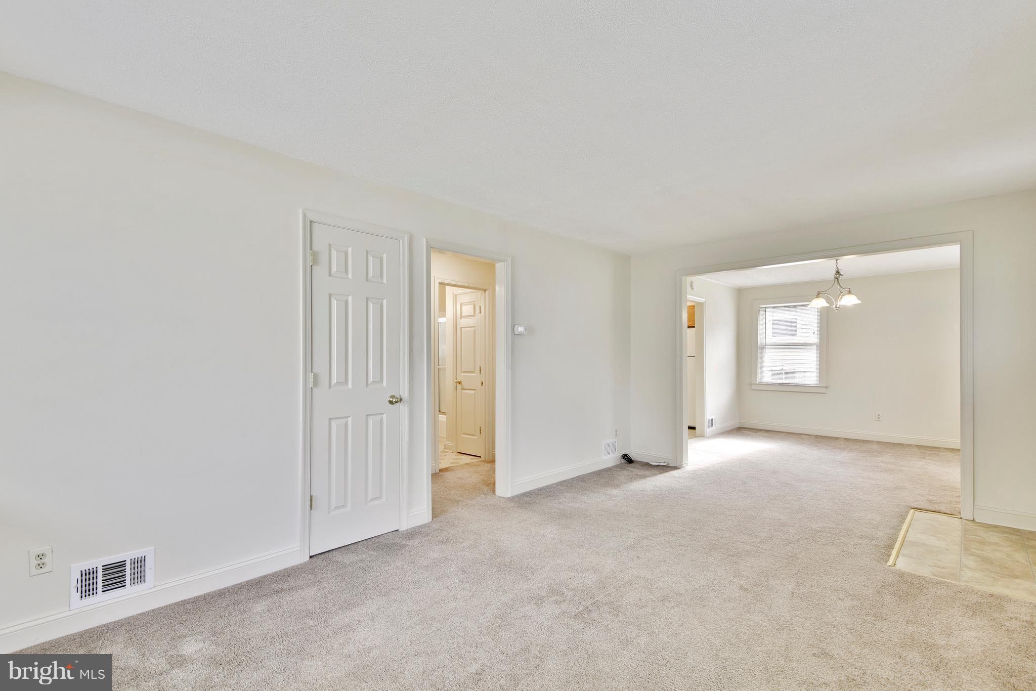 2715 Newton Street Silver Spring, MD 20902 - Photo 5 of 30 Living Room