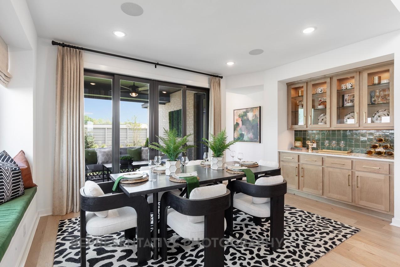 5327 Mango Blfs Street Manvel, TX 77578 - Photo 21 of 46 a dining room with furniture and window