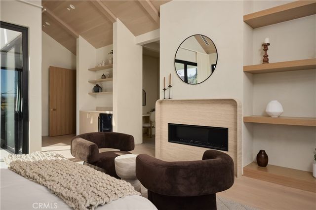 $3,995,000 | 5004 Enfield Avenue, Encino, CA 91316