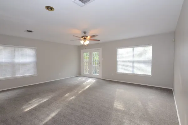$1,950 | 10316 Garbacz Drive, Austin, TX 78748